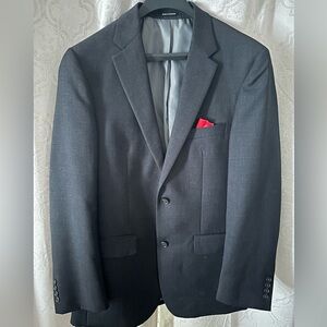 Men’s Wearhouse Suit